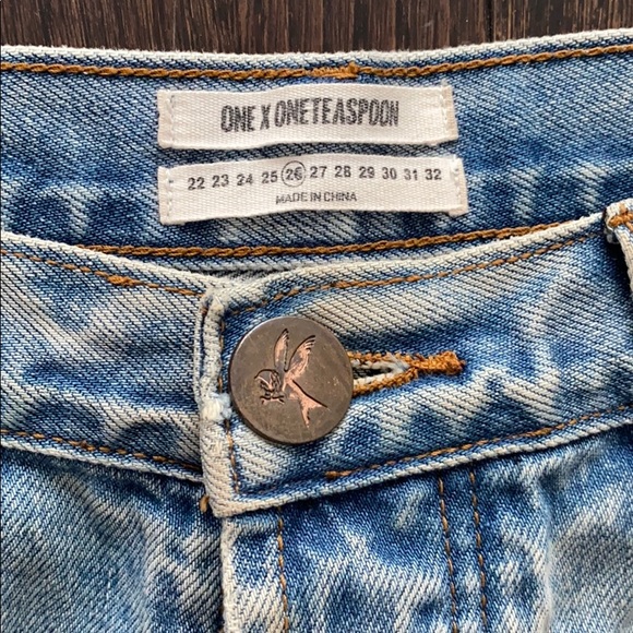 One Teaspoon Shorts - Picture 4 of 4